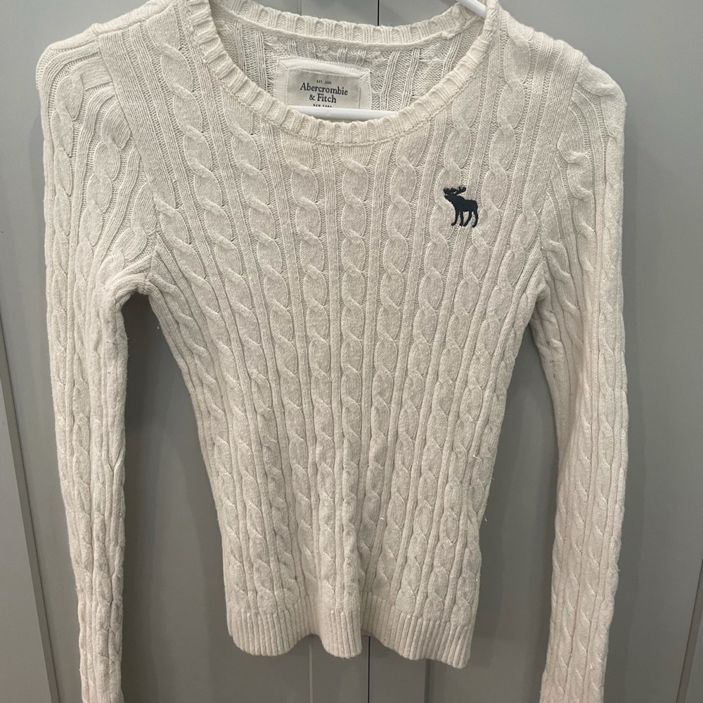 Abercrombie cable knit sweater